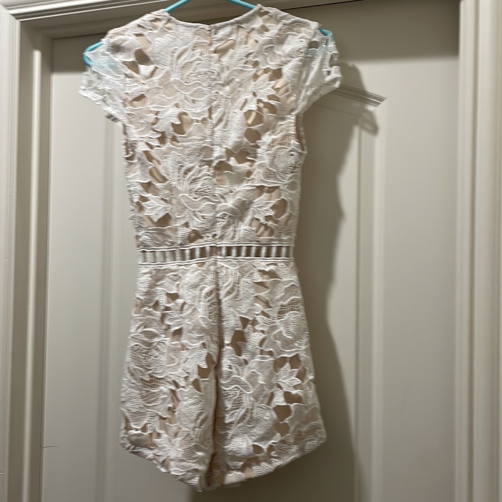Lace romper size xxs